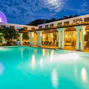 Grand Palladium Lady Hamilton Resort & Spa Transportation